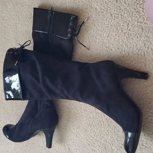 BCBG boots size 9
